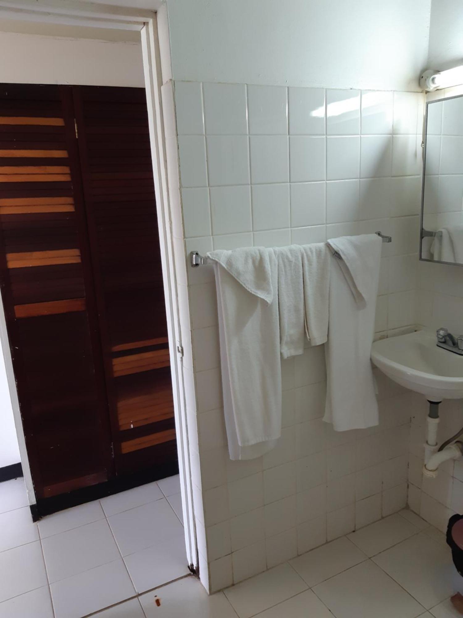 Portsmouth Beach Hotel Ruang foto