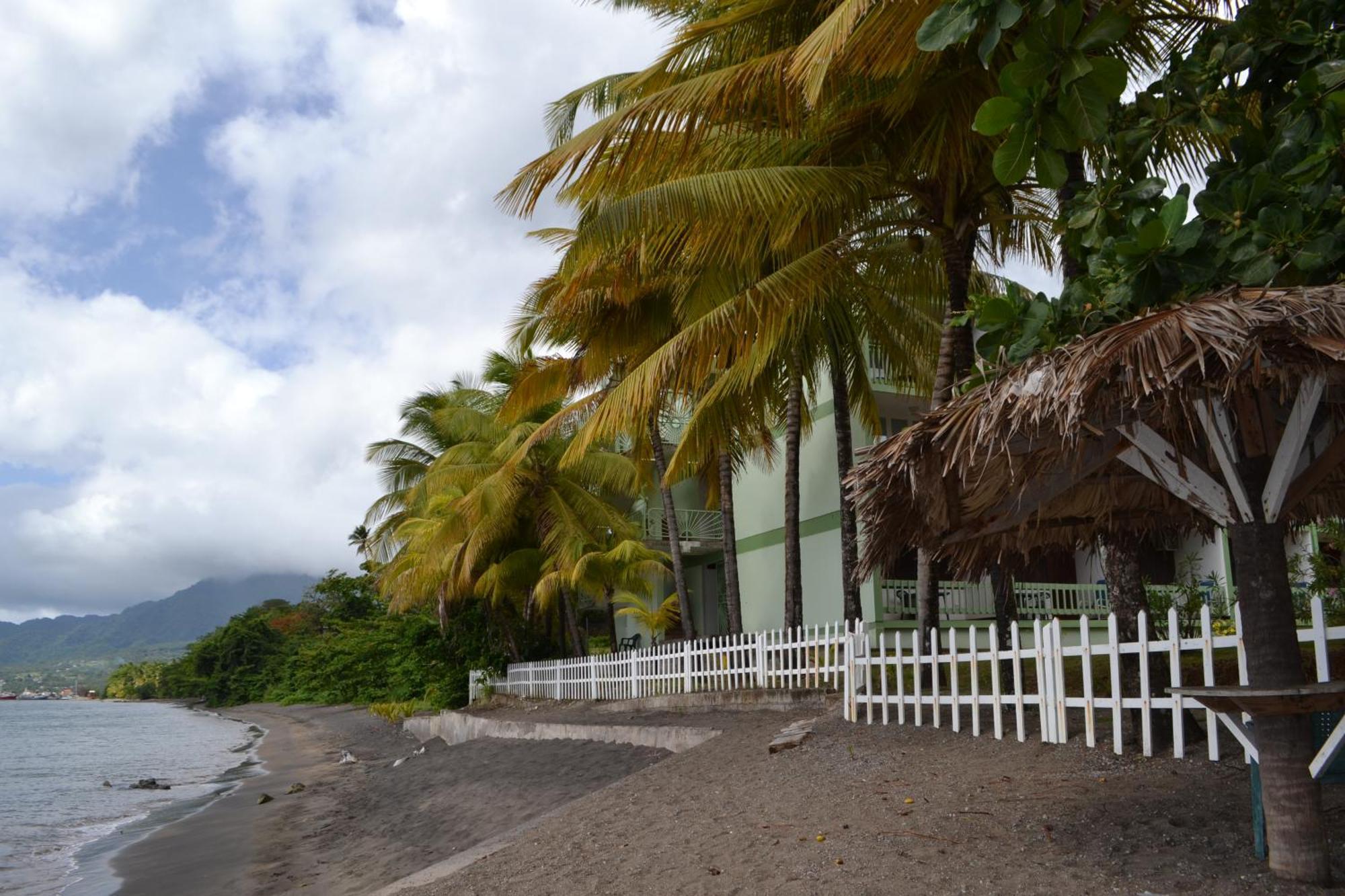 Portsmouth Beach Hotel Bagian luar foto