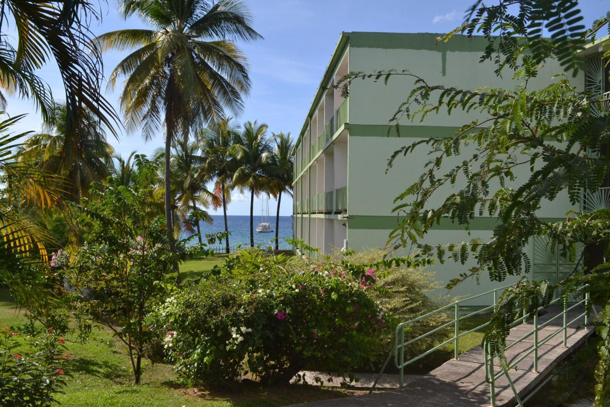 Portsmouth Beach Hotel Bagian luar foto